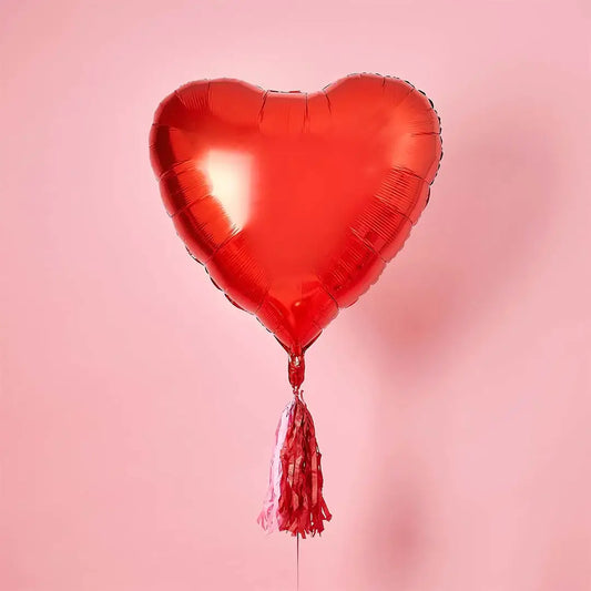 32" Giant Heart Foil Balloon With Tassels