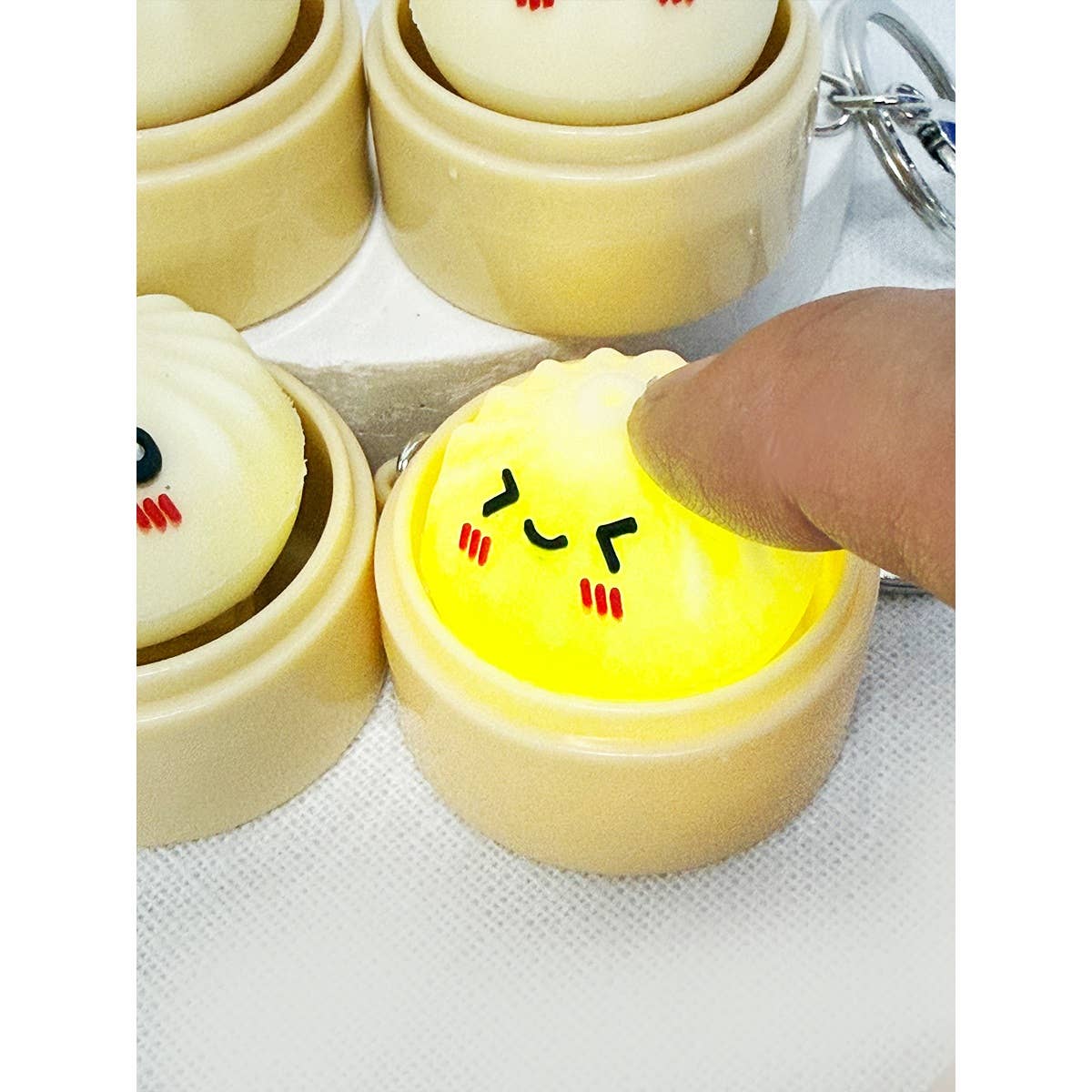Light Up Cute Dumpling Clicker Keychain