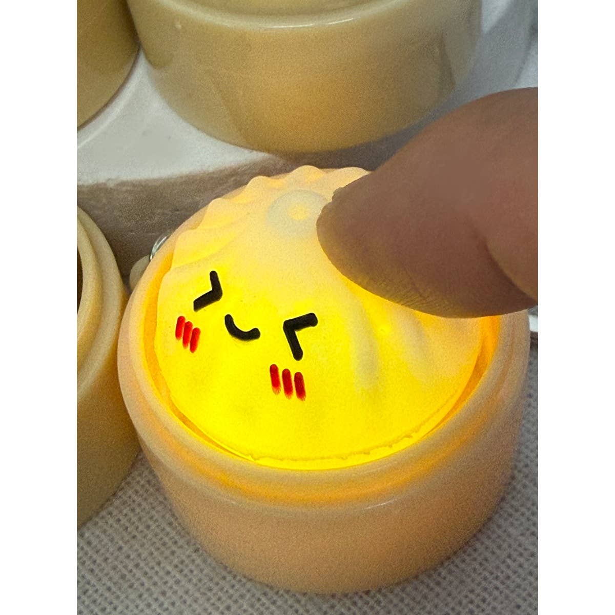 Light Up Cute Dumpling Clicker Keychain