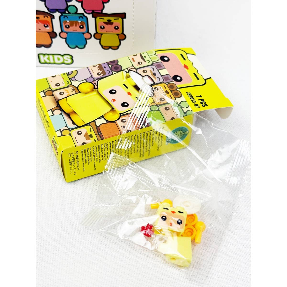 Adorable Character Building Set