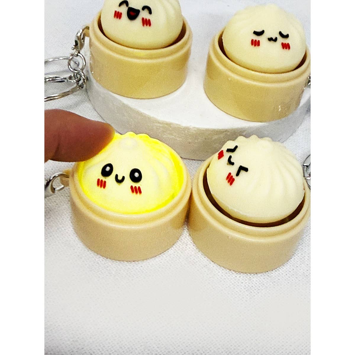 Light Up Cute Dumpling Clicker Keychain